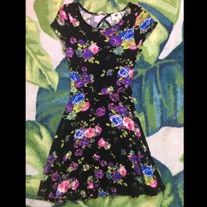 Beautiful black floral dress